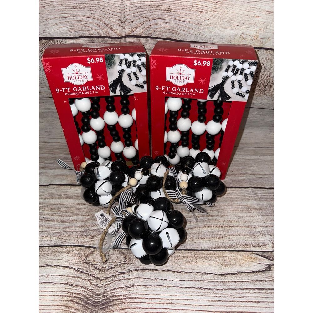 Lot of 5 Black and White‎ Christmas Tree Garland and Ornaments